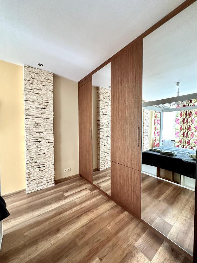 Comfort 2 65m2 Apartment